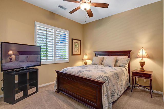 54 Camino Real, Rancho Mirage CA: https://media.crmls.org/mediaz/5fa8ca44-f01d-4ad4-adc1-4962e9b51051.jpg