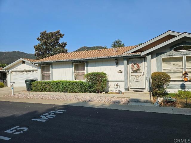 Detail Gallery Image 1 of 1 For 8975 Lawrence Welk Dr #100,  Escondido,  CA 92026 - 3 Beds | 2 Baths
