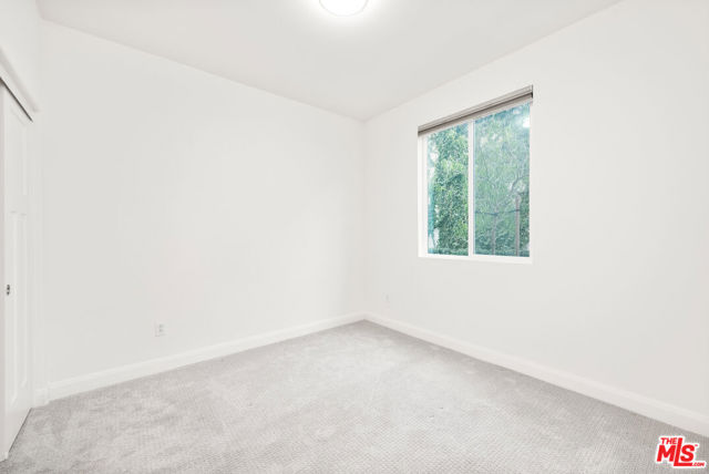 516 E Imperial Avenue, El Segundo CA: https://media.crmls.org/mediaz/5fa98761-b2c7-4073-be5d-890f7f1eef08.jpg