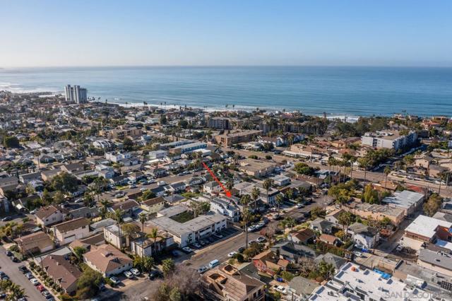 851 53 Sapphire, San Diego CA: https://media.crmls.org/mediaz/5fa9f95e-fe5b-450b-9cf1-3e0505ed6a59.jpg