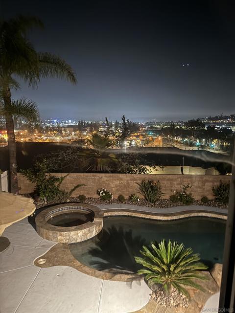 1676 W 11th Ave, Escondido CA: https://media.crmls.org/mediaz/5fabbe37-7db7-4986-8522-49359d7999d4.jpg