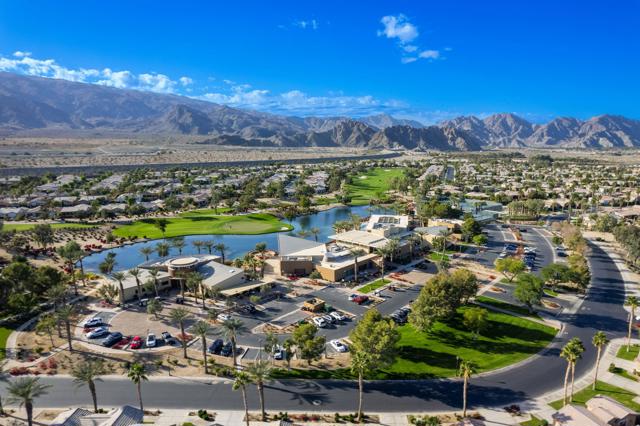 61188 Cactus Spring Drive, La Quinta CA: https://media.crmls.org/mediaz/5fac17af-c8bd-43d5-b1c0-14ac02dad15f.jpg
