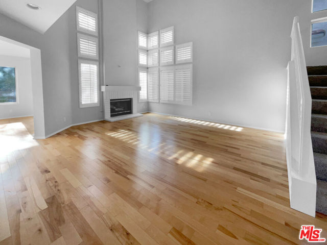 650 Twin Peaks Avenue photo 3