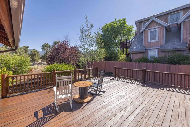 1239 E Alpinview Drive, Big Bear CA: https://media.crmls.org/mediaz/5fac6836-6f19-44c3-aa98-8e2eeffd6ca4.jpg