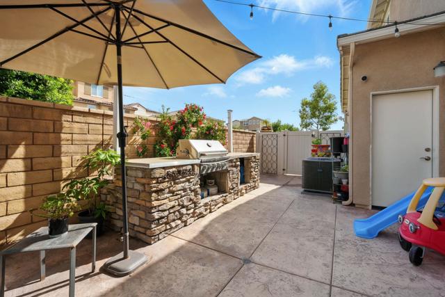 1705 Tuckers Grove Ave, Chula Vista CA: https://media.crmls.org/mediaz/5fac86b5-733b-4d27-8d79-fa6d1134690b.jpg