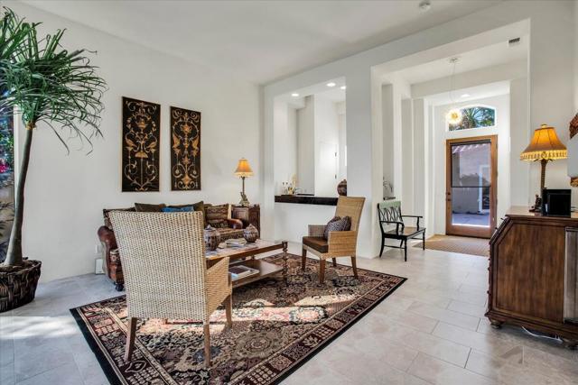 247 Loch Lomond Road, Rancho Mirage CA: https://media.crmls.org/mediaz/5fad4844-3bef-4932-8684-73291415b223.jpg