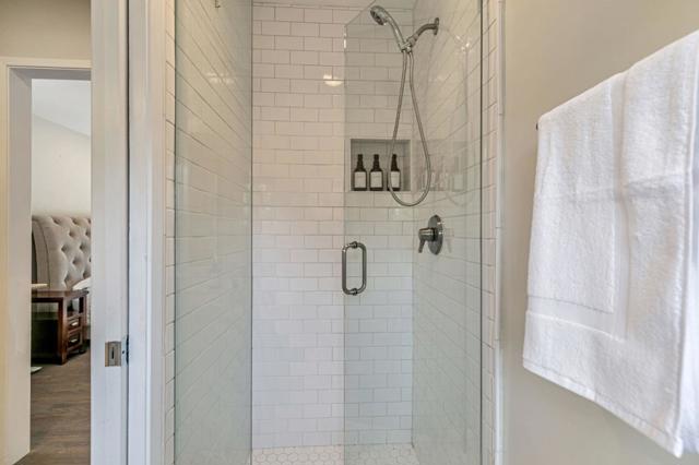 2739 Saint Giles Lane, Mountain View CA: https://media.crmls.org/mediaz/5fad64d4-c5a7-4441-b17c-18bae403a1b6.jpg