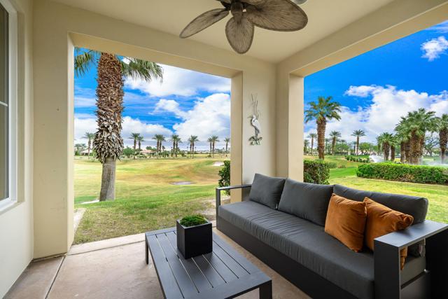 80288 Via Tesoro, La Quinta CA: https://media.crmls.org/mediaz/5fadbebf-cff1-48b0-ae98-48ddd5595abe.jpg