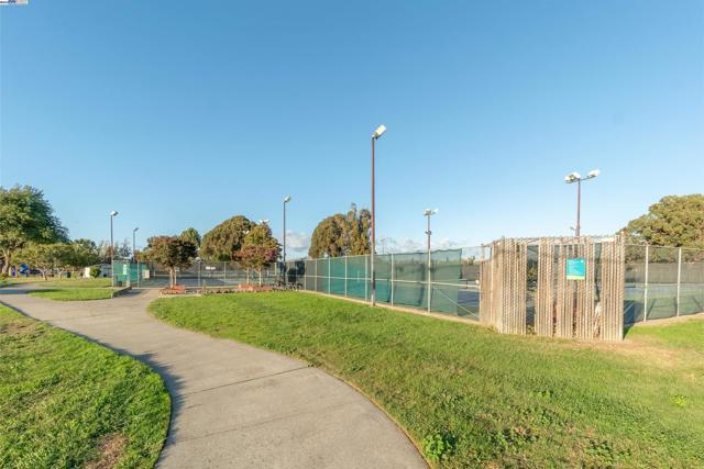 Image 33 of 33 For 15822 Devonwood Way