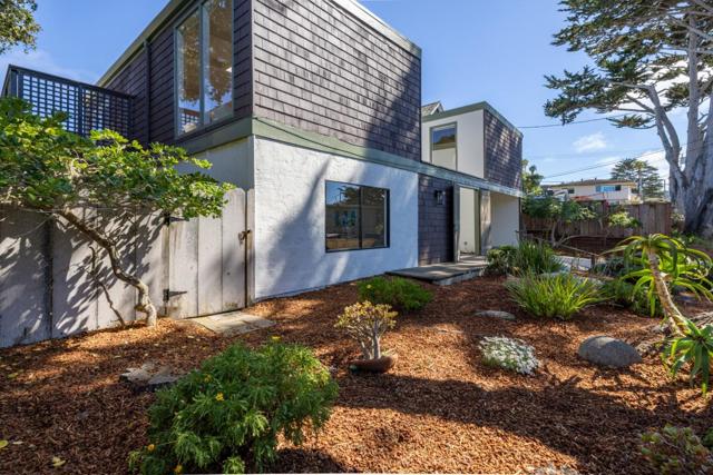 229 7th Street, Pacific Grove CA: https://media.crmls.org/mediaz/5fb2863e-a7ca-4d6d-97b4-96d1711bf121.jpg
