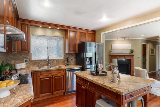 465 E McKinley Avenue, Sunnyvale CA: https://media.crmls.org/mediaz/5fb38c8f-c46e-469a-bf59-0da7a245dec8.jpg