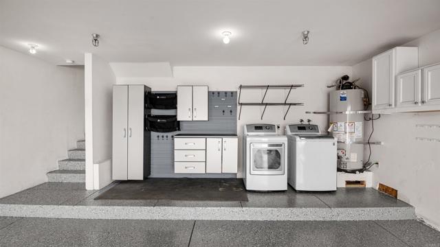 190 Bautista Court, Oceanside CA: https://media.crmls.org/mediaz/5fb463a3-dca3-4b37-adf2-48b5d662a99b.jpg