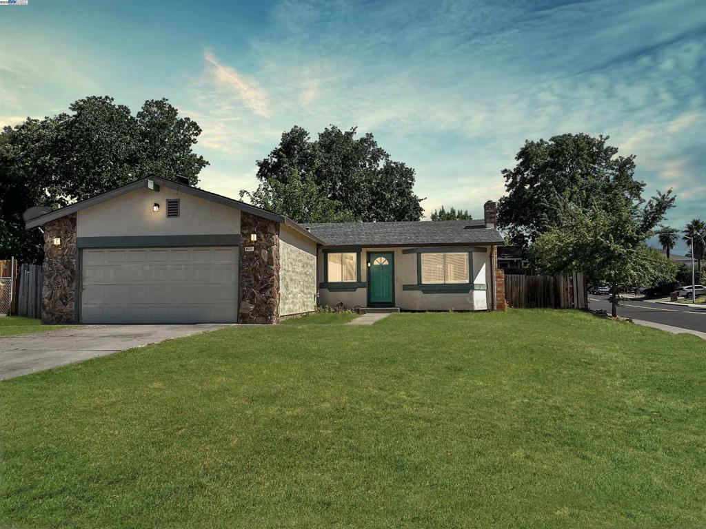 3525 Mac Ct