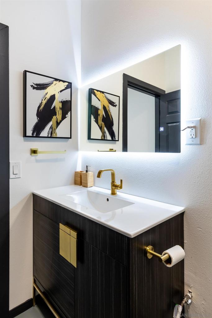 MLS #250043489SD image #51