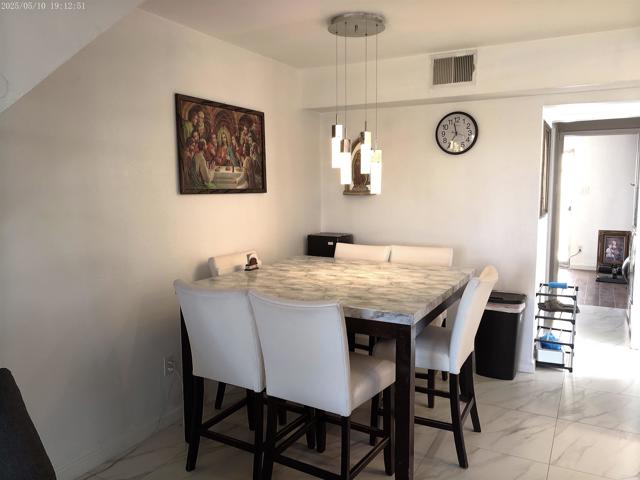 Detail Gallery Image 10 of 58 For 3474 Del Sol Blvd #C,  San Diego,  CA 92154 - 4 Beds | 2 Baths