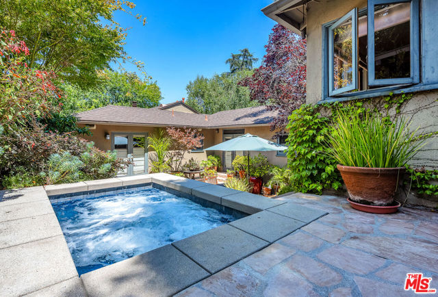 3275 Dos Palos Drive, Los Angeles CA: https://media.crmls.org/mediaz/5fb7cf4d-c126-4fe2-a53f-91338a71bef8.jpg