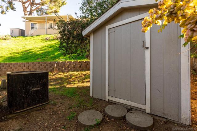 13490 Highway 8 Business, Lakeside CA: https://media.crmls.org/mediaz/5fb89b2e-80de-46f2-8706-367773fd6b4c.jpg