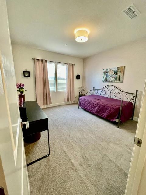 2532 Azalea Avenue, Tracy CA: https://media.crmls.org/mediaz/5fb9fbe5-c50d-4ebc-8f27-f925f90658f3.jpg