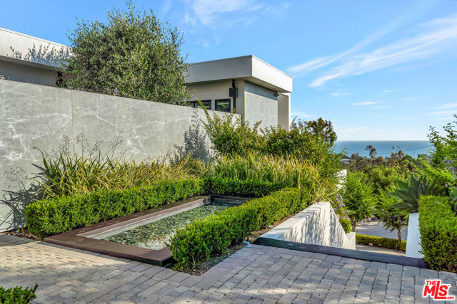 5944 Filaree, Malibu CA: https://media.crmls.org/mediaz/5fba9e11-4026-4ce7-be30-4ce5f2a25b84.jpg