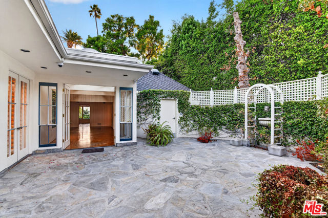 602 Foothill Road photo 46