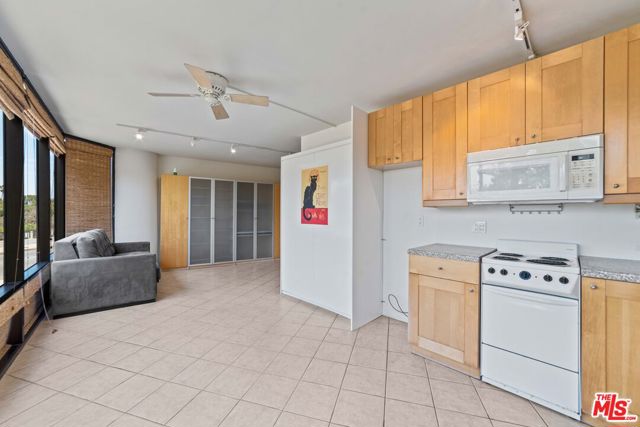 4316 Marina City Drive, 104G photo 6