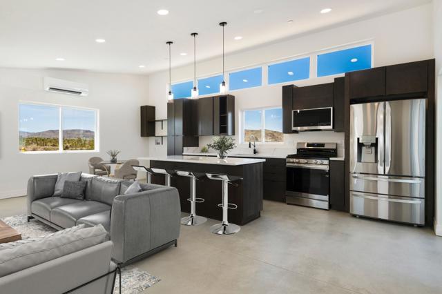 6689 Torres Avenue, Joshua Tree CA: https://media.crmls.org/mediaz/5fbbe3c6-0dfe-4f4a-8480-a3714c5f3848.jpg