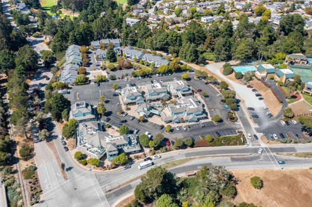 2200 Dolphin Drive, Aptos CA: https://media.crmls.org/mediaz/5fbc5dc6-1240-4170-a8a9-ca31b5d7ac3f.jpg