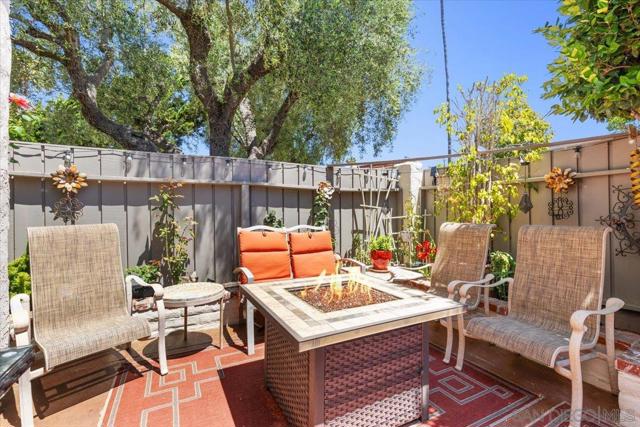 5217 Mount Alifan Dr, San Diego CA: https://media.crmls.org/mediaz/5fc0bcf6-65f6-4c79-81b5-a5f5cd27c3e9.jpg