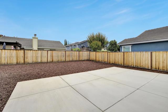5161 Maniago Way, Antioch CA: https://media.crmls.org/mediaz/5fc0d87f-fb6d-4f7e-a20d-b0237aba53d6.jpg