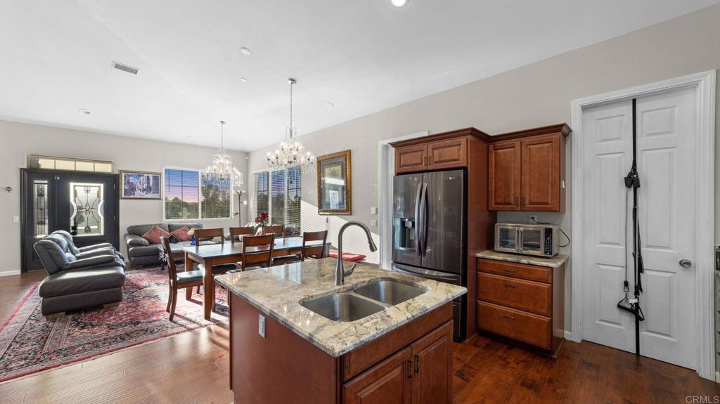 954 Miramar Drive - photo 18