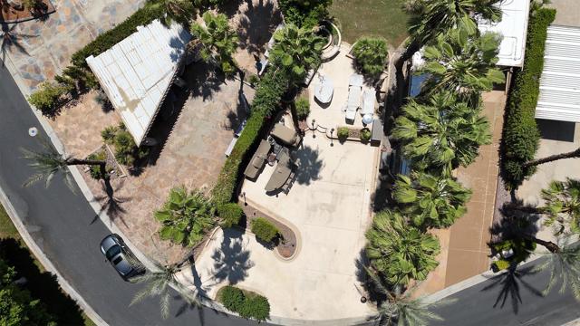 80394 Ave 48, Indio CA: https://media.crmls.org/mediaz/5fc20842-99f8-4db4-b6d0-d0480af9c550.jpg