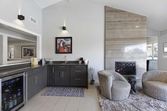 7068 Estrella De Mar, Carlsbad CA: https://media.crmls.org/mediaz/5fc2a528-2e76-4db2-974e-808ff524fa0f.jpg