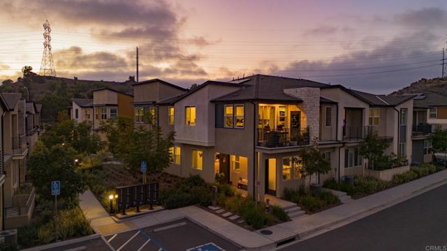 Detail Gallery Image 46 of 51 For 10405 Galen Way, San Diego,  CA 92126 - 3 Beds | 3 Baths