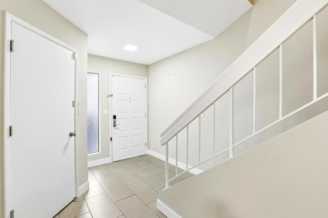 7067 Mount Vernon Way, Gilroy CA: https://media.crmls.org/mediaz/5fc2e467-faef-497d-b95e-513826b00503.jpg