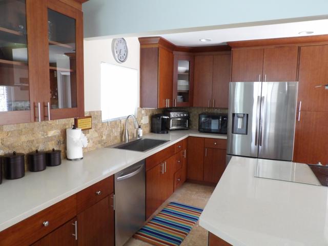 34451 Calle Las Palmas, Cathedral City CA: https://media.crmls.org/mediaz/5fc490cb-f8c6-4bf2-88cc-cb63bb8f766a.jpg