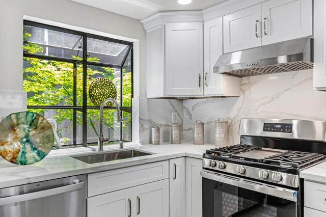 1152 Capri Drive, Campbell CA: https://media.crmls.org/mediaz/5fc63de7-33ed-435e-b215-f984b182c0f6.jpg