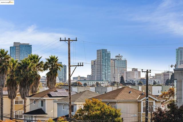 2400 Adeline ST, Oakland CA: https://media.crmls.org/mediaz/5fc80ada-4448-4724-bcdb-597a0504225b.jpg