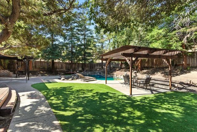4418 Valle Vista, Pittsburg CA: https://media.crmls.org/mediaz/5fc9b3bf-ddb0-494d-80f0-da1f24de00ff.jpg