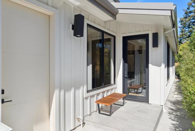585 Cherry Avenue, Los Altos CA: https://media.crmls.org/mediaz/5fca0481-d82f-48fe-ab04-30cfafd6f3ba.jpg