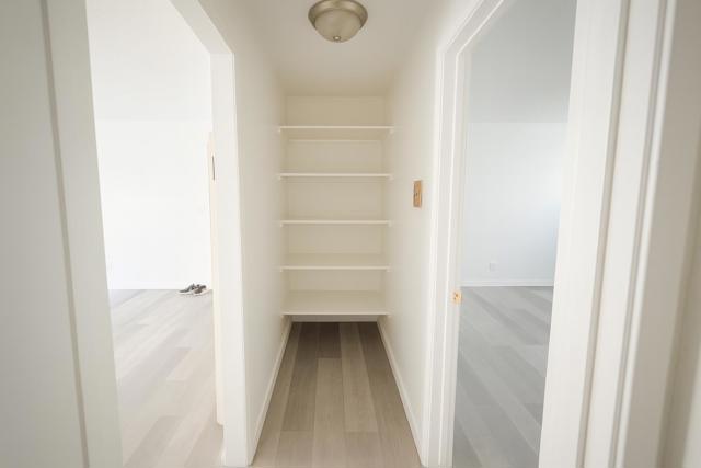 1177 Ski Run Boulevard, South Lake Tahoe CA: https://media.crmls.org/mediaz/5fcbc5e1-41f5-4d8d-b38b-59b01e907938.jpg