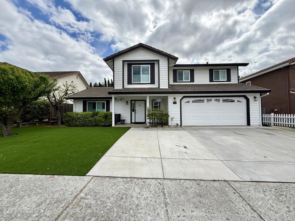 1701 Hemlock Court
