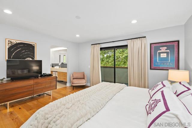 Image 14 of 40 For 4286 Merritt Boulevard