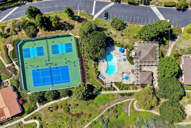 Community pool, hot tub, pickle ball, and tennis courts
