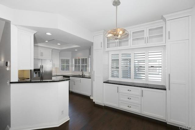 9910 Scripps Vista Way, San Diego CA: https://media.crmls.org/mediaz/5fcddf55-3617-4bda-a342-e3d70bc37595.jpg