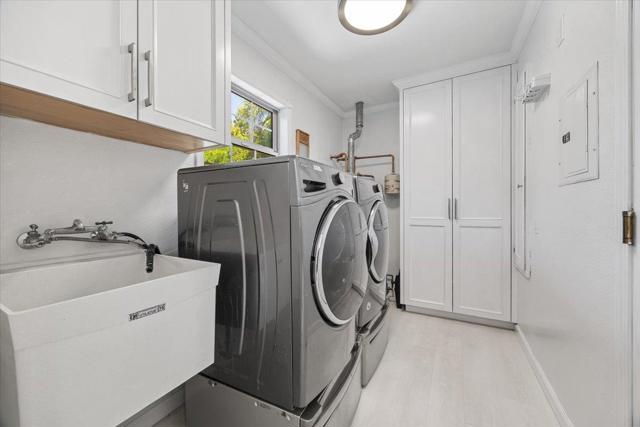 157 Mclellan Avenue, San Mateo CA: https://media.crmls.org/mediaz/5fced1c2-617b-4b79-aa6f-4ce019ba574f.jpg