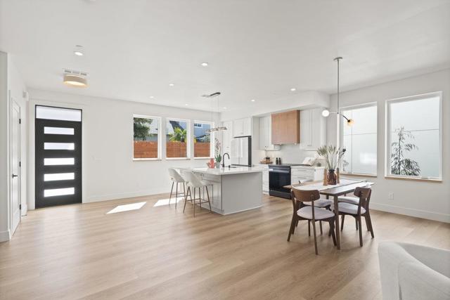 213 Fairmount Avenue, Santa Cruz CA: https://media.crmls.org/mediaz/5fd0478f-c4cc-4234-ab24-aacf804061a2.jpg