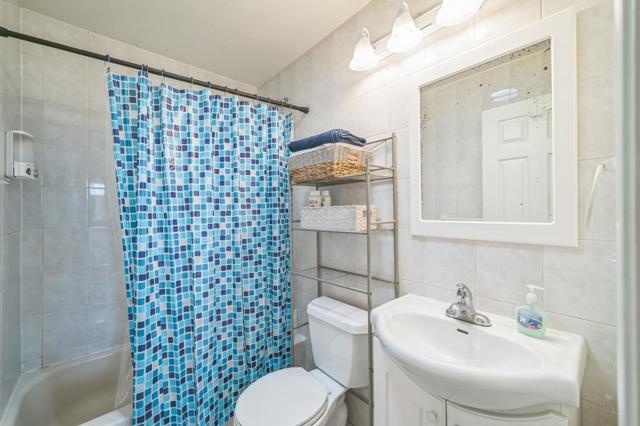 2861 Fordham Street, East Palo Alto CA: https://media.crmls.org/mediaz/5fd0c5fb-00d4-4a17-a56a-50082e266e01.jpg