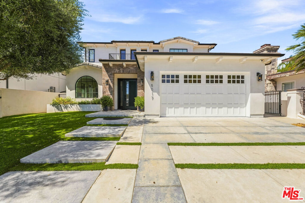 5017 Hesperia Avenue — Traditional