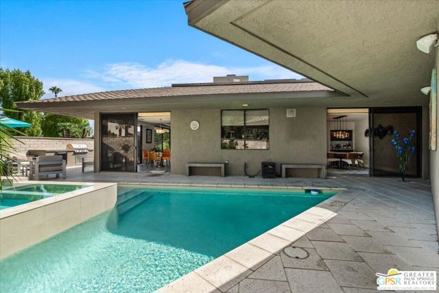 59 Cornell Drive, Rancho Mirage CA: https://media.crmls.org/mediaz/5fd4411d-fdda-4837-832b-f7362bf21005.jpg