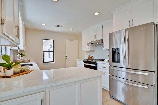 10656 Larry Way, Cupertino CA: https://media.crmls.org/mediaz/5fd60986-e668-4b3b-930d-92caba696477.jpg